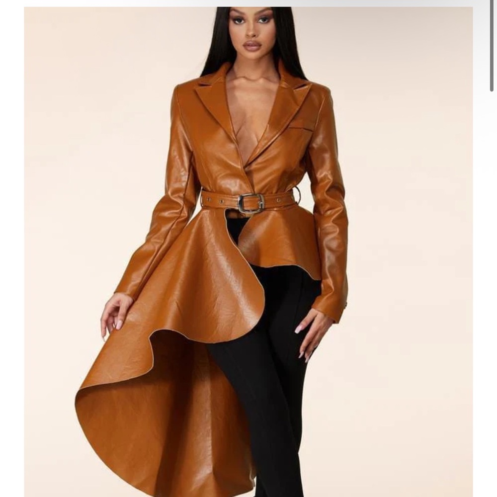 L'ATISTE Brown Peplum Blazer with Dramatic Tail